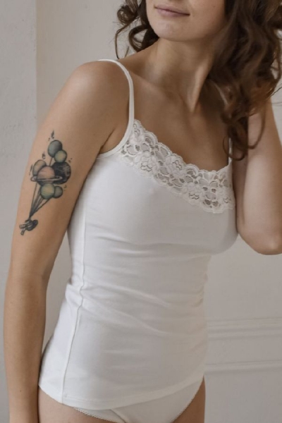 Хлопковый топ с кружевом на тонких бретелях 02-003 new