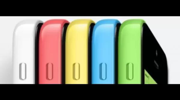 iPhone 15 кольори