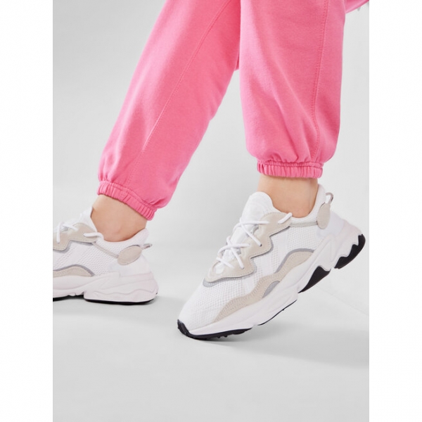 adidas Взуття adidas Ozweego EE7773 Ftwwht/Ftwwht/Cblack