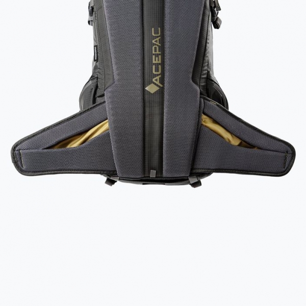 Велосипедний рюкзак Acepac Flite 15 MKIII 15 л сірий 3