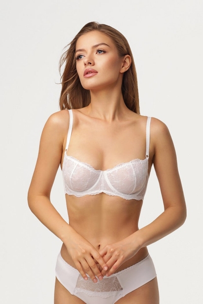 Комплект белья с кружевом Nil-1800 white