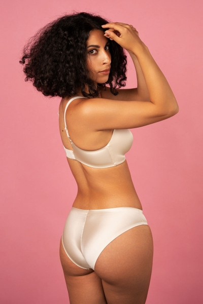 Безшовні трусики сліпи SLZ24202301 ivory