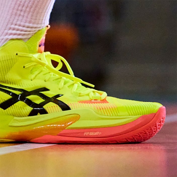 Кросівки чоловічі ASICS Metarise 2 Paris safety yellow/black 5