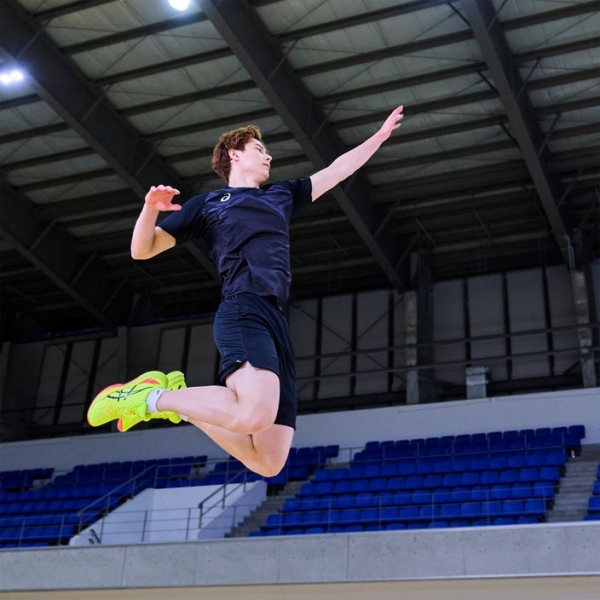 Кросівки чоловічі ASICS Sky Elite FF 3 Paris safety yellow/black 12