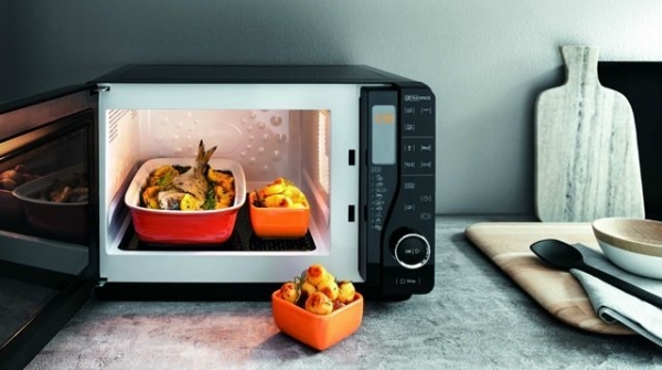 Мікрохвильова піч