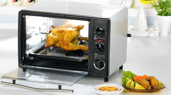 Мікрохвильова піч з грилем